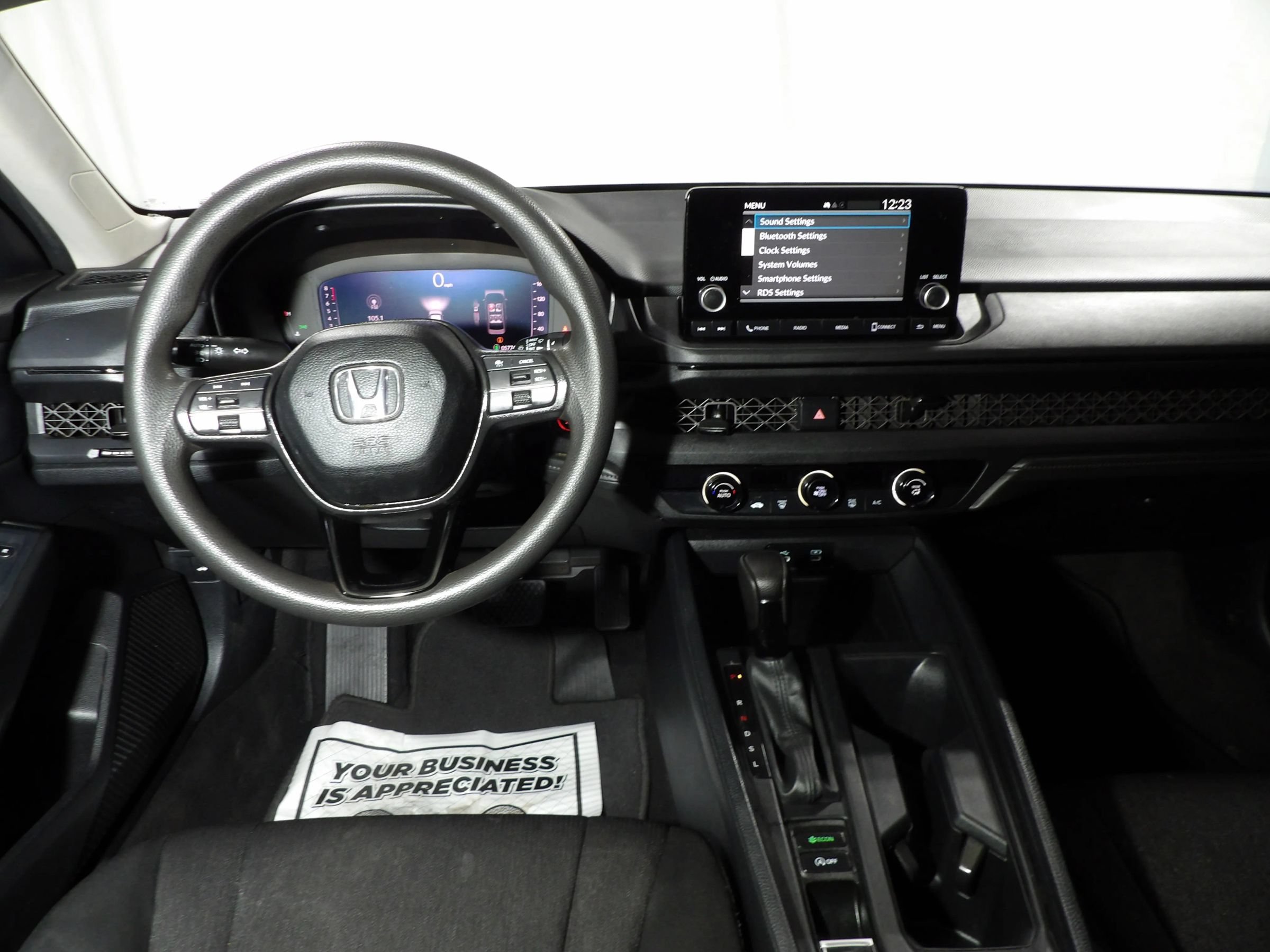 Used 2025 Honda Accord LX image 13
