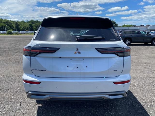 New 2025 Mitsubishi Outlander AWD image 4