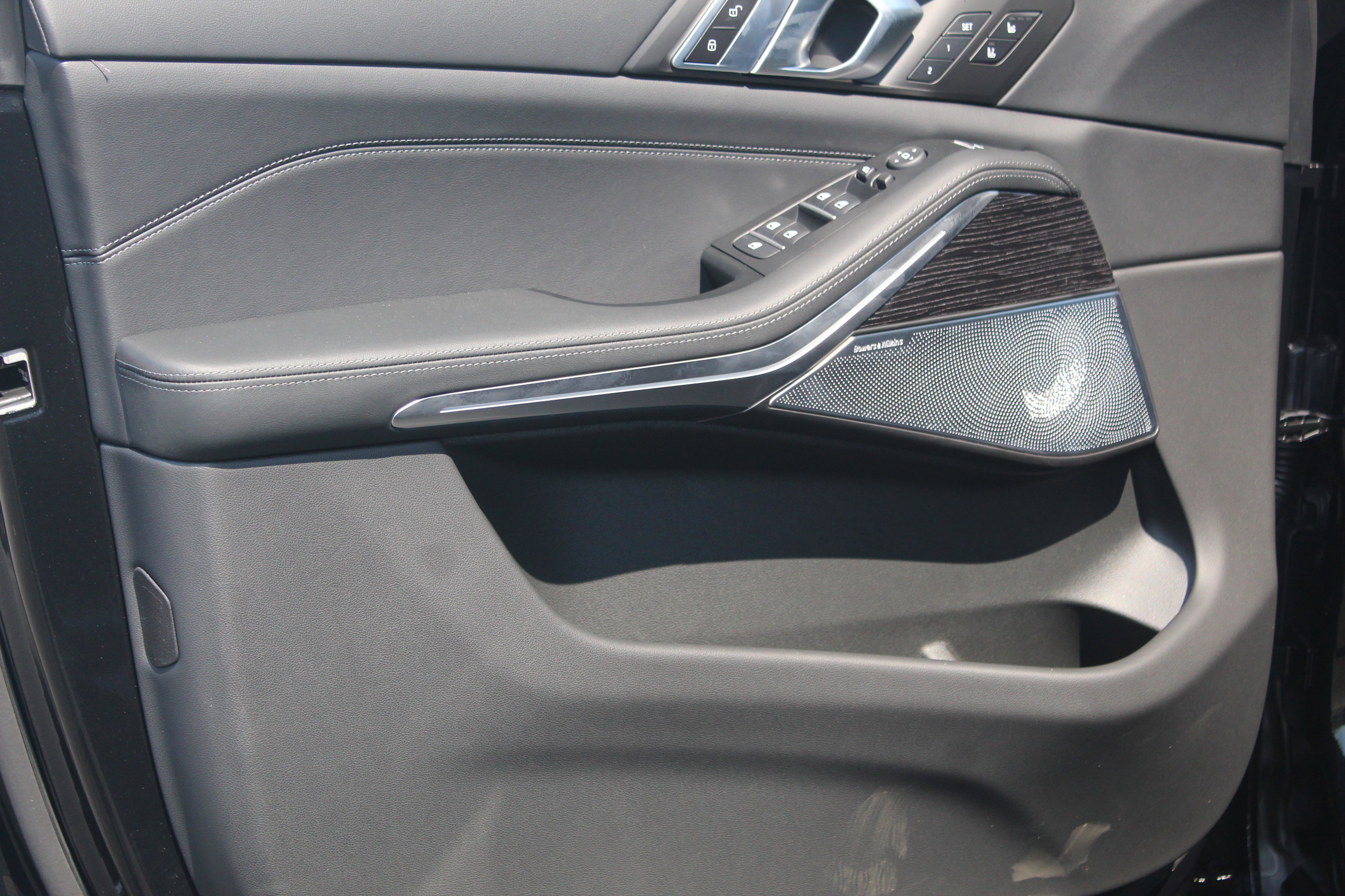 New 2026 BMW X5 M Competition w/ Executive Package image 20