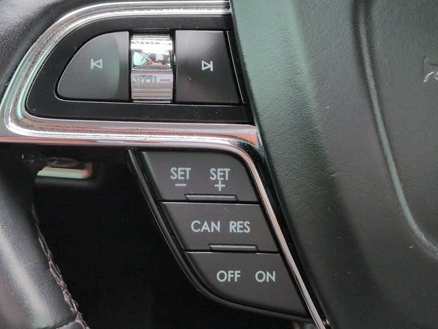 Used 2023 Lincoln Nautilus Reserve w/ Monochromatic Package FWD image 26