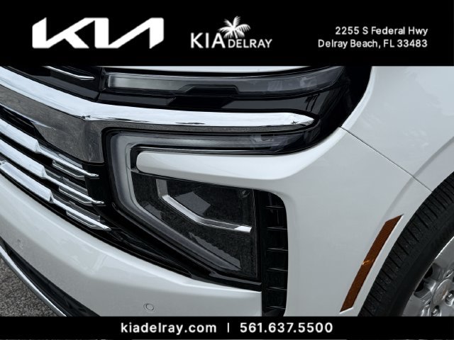 Used 2025 Chevrolet Tahoe Premier RWD image 6