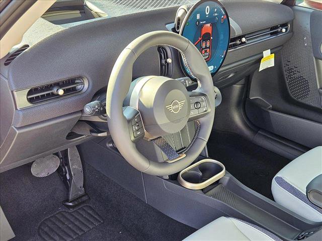 Used 2025 MINI Cooper S image 3