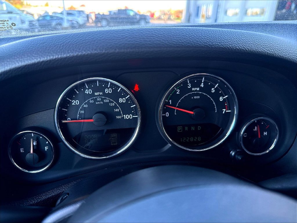 Used 2013 Jeep Wrangler Sport AWD/4WD image 18