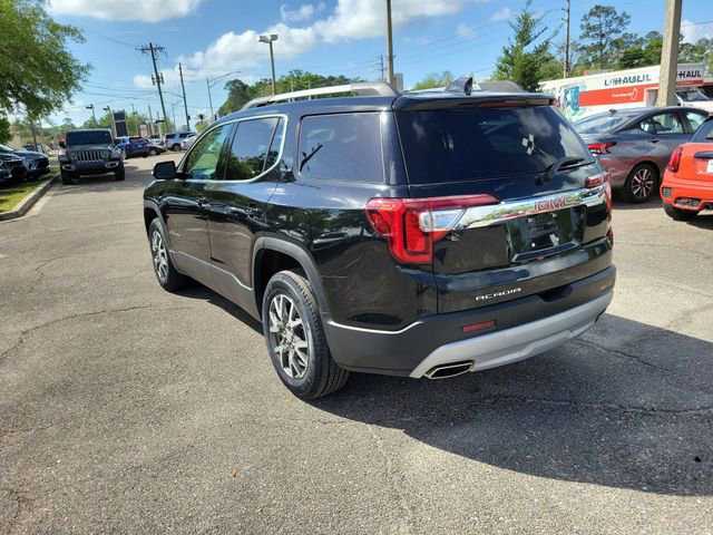 Used 2023 GMC Acadia SLE w/ Driver Convenience Package image 3