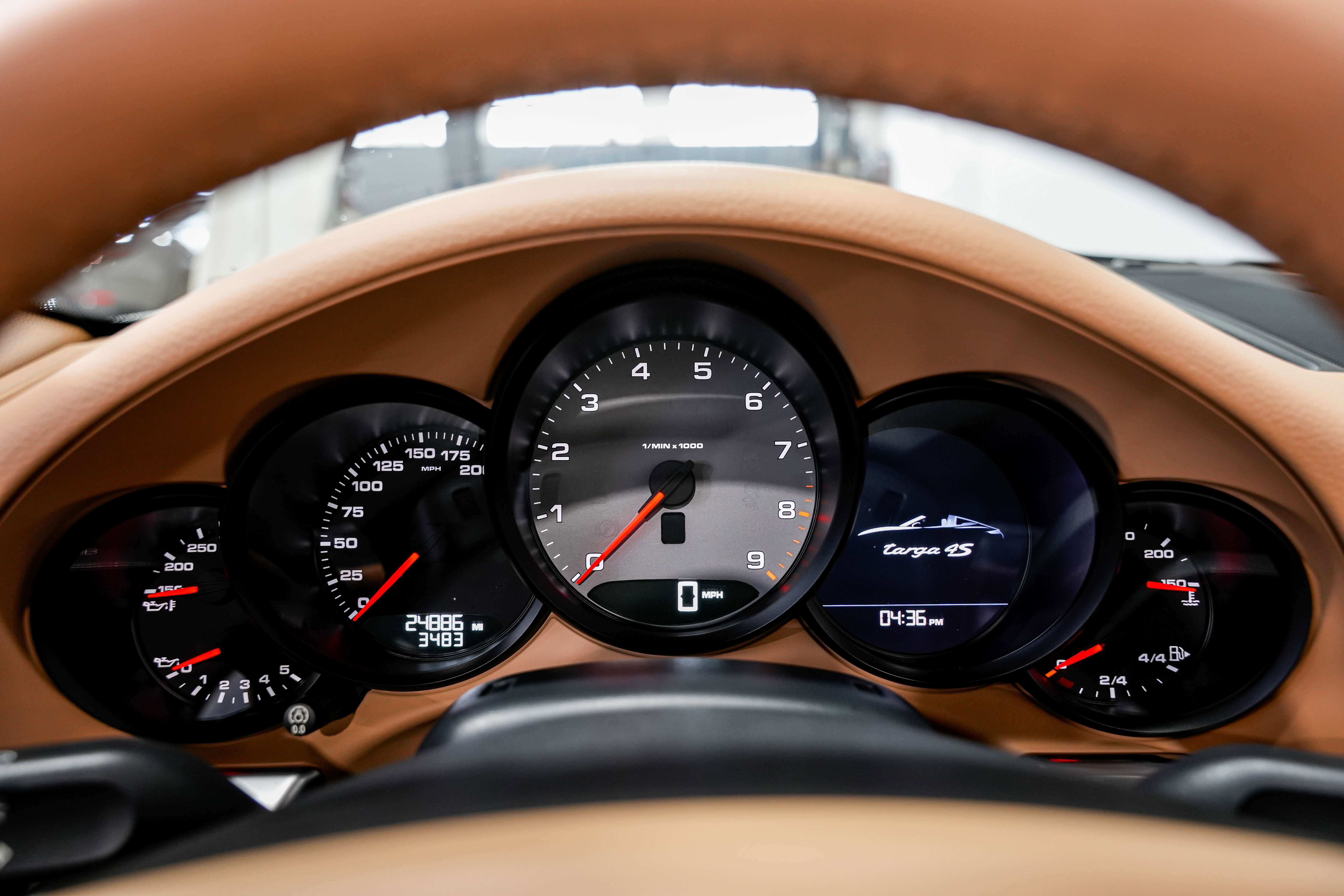 Used 2015 Porsche 911 Targa 4S image 11