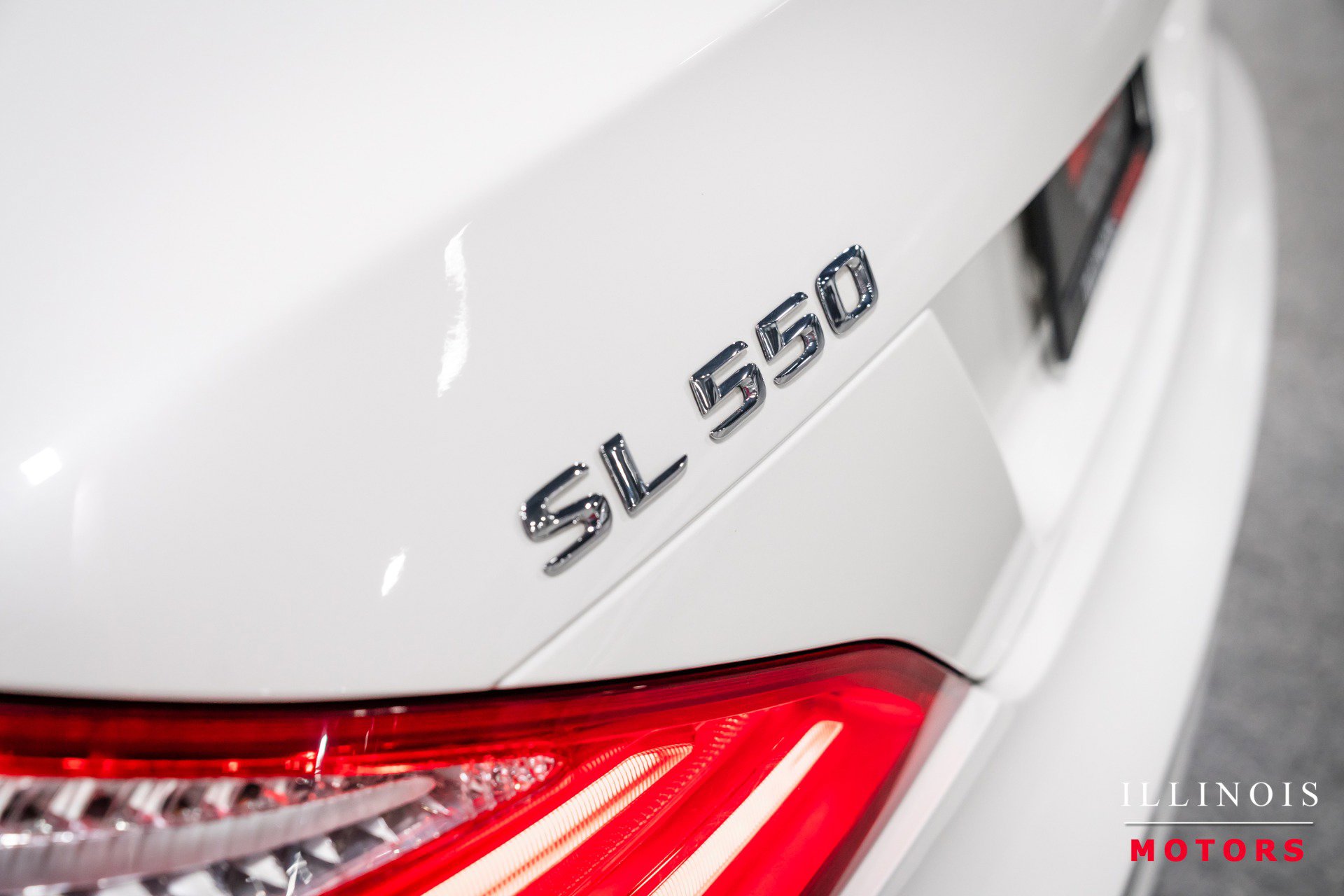 Used 2015 Mercedes-Benz SL 550 image 14