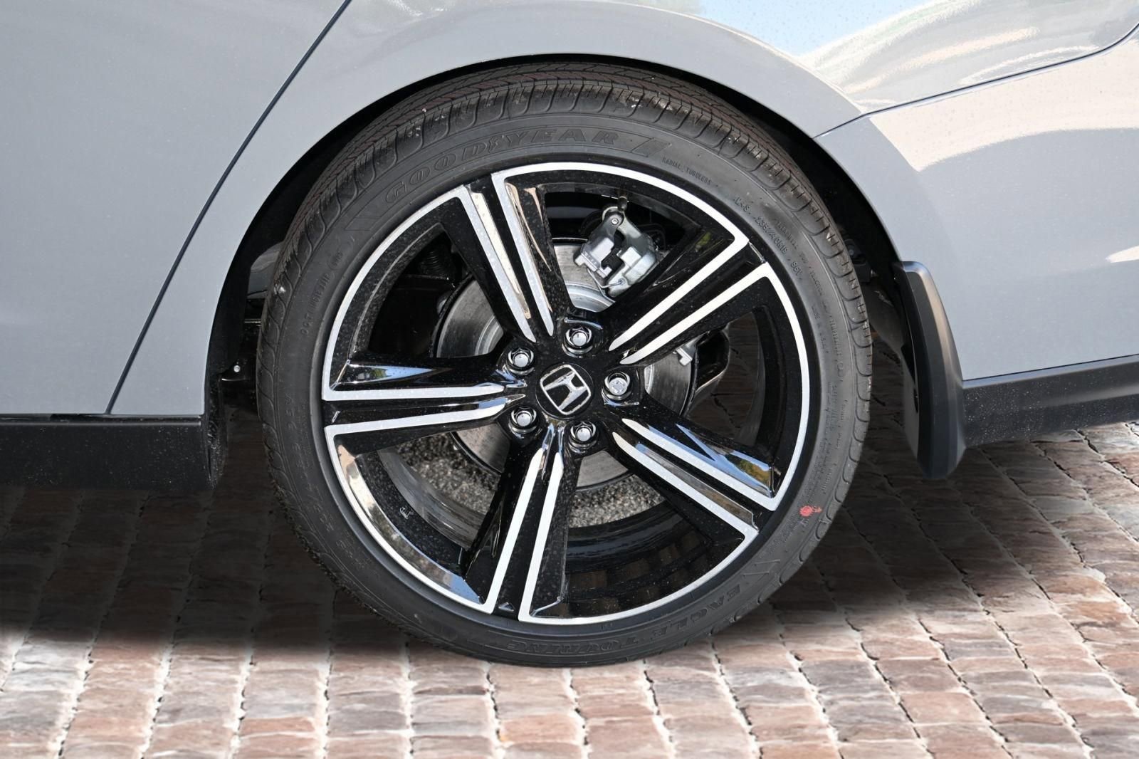 New 2026 Honda Accord SE image 38