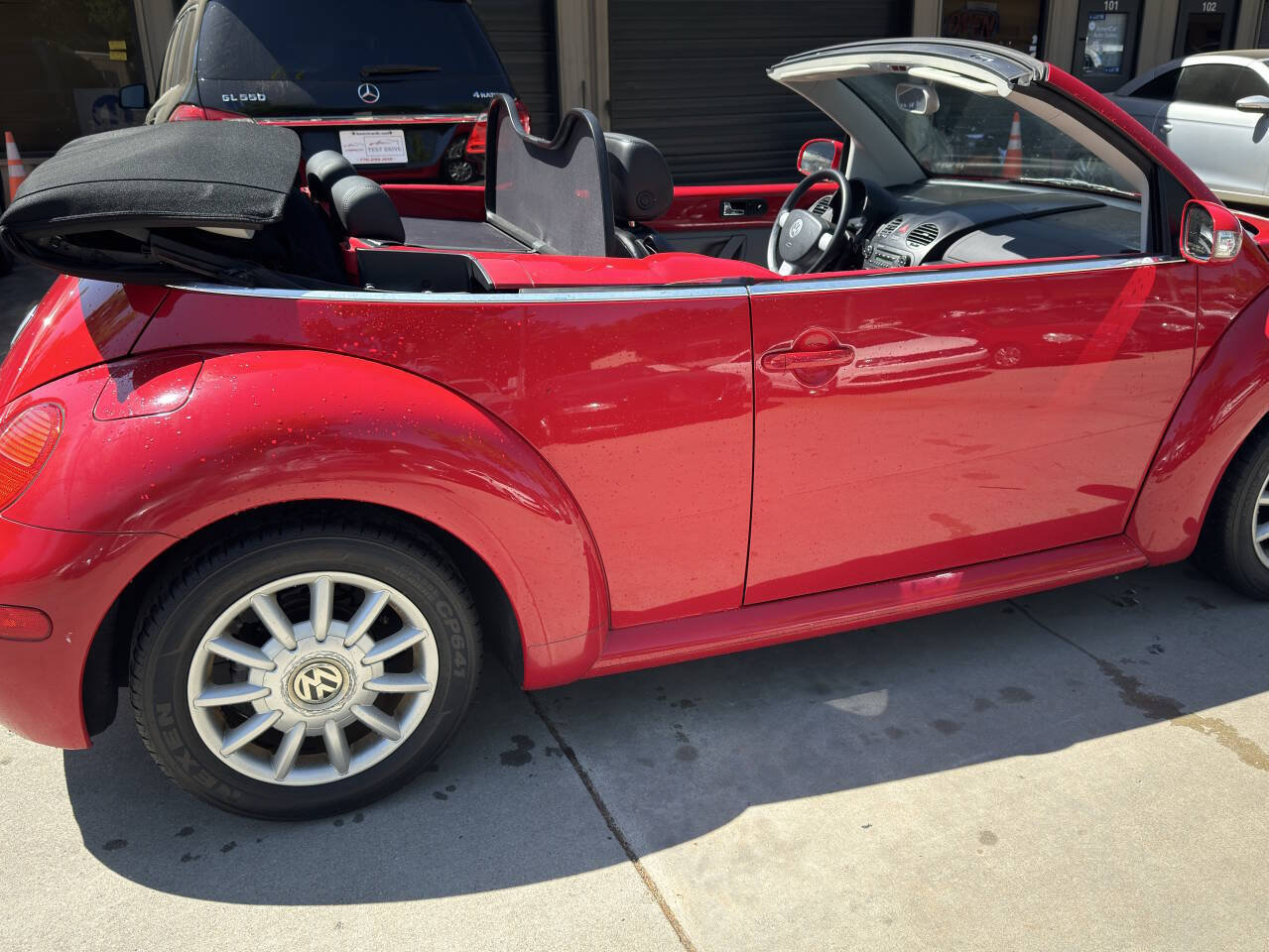 Used 2005 Volkswagen Beetle GLS FWD image 9