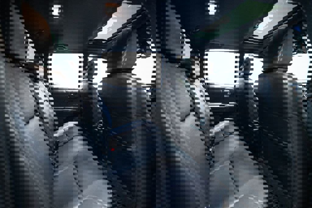 Certified 2023 Toyota Tacoma TRD Off-Road image 36