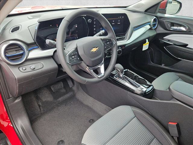New 2026 Chevrolet Trax LT w/ Sunroof Package image 3