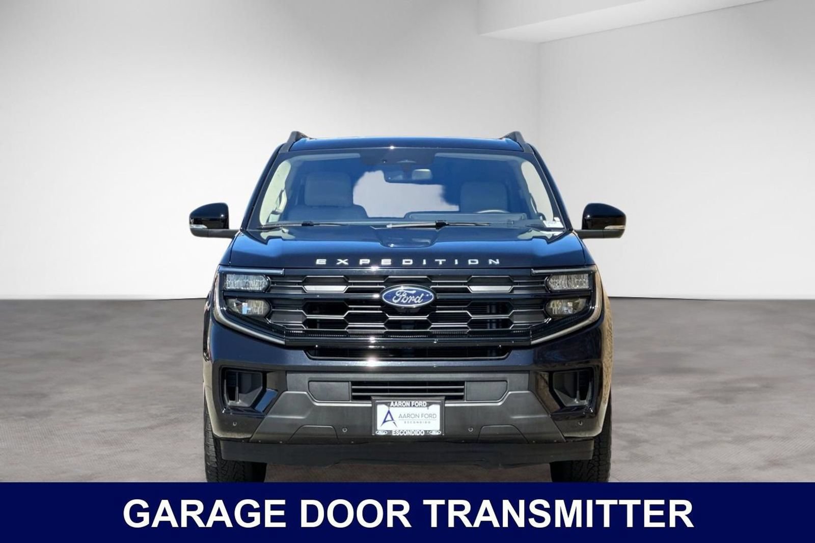 Used 2025 Ford Expedition Max Active AWD/4WD image 9