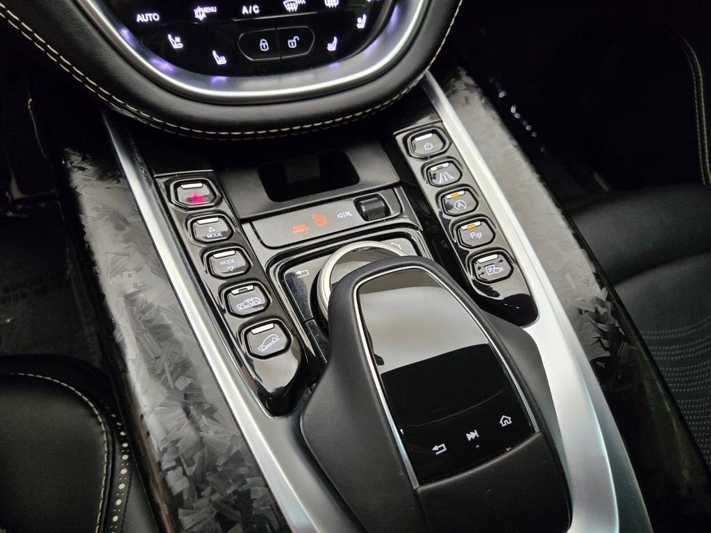 Used 2022 Aston Martin DBX AWD/4WD image 41