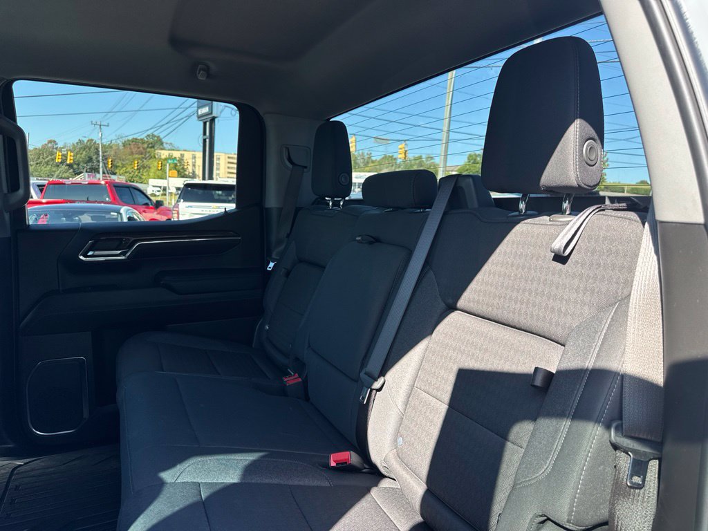 Used 2024 GMC Sierra 1500 Elevation w/ LPO, Elevation Black Package AWD/4WD image 26