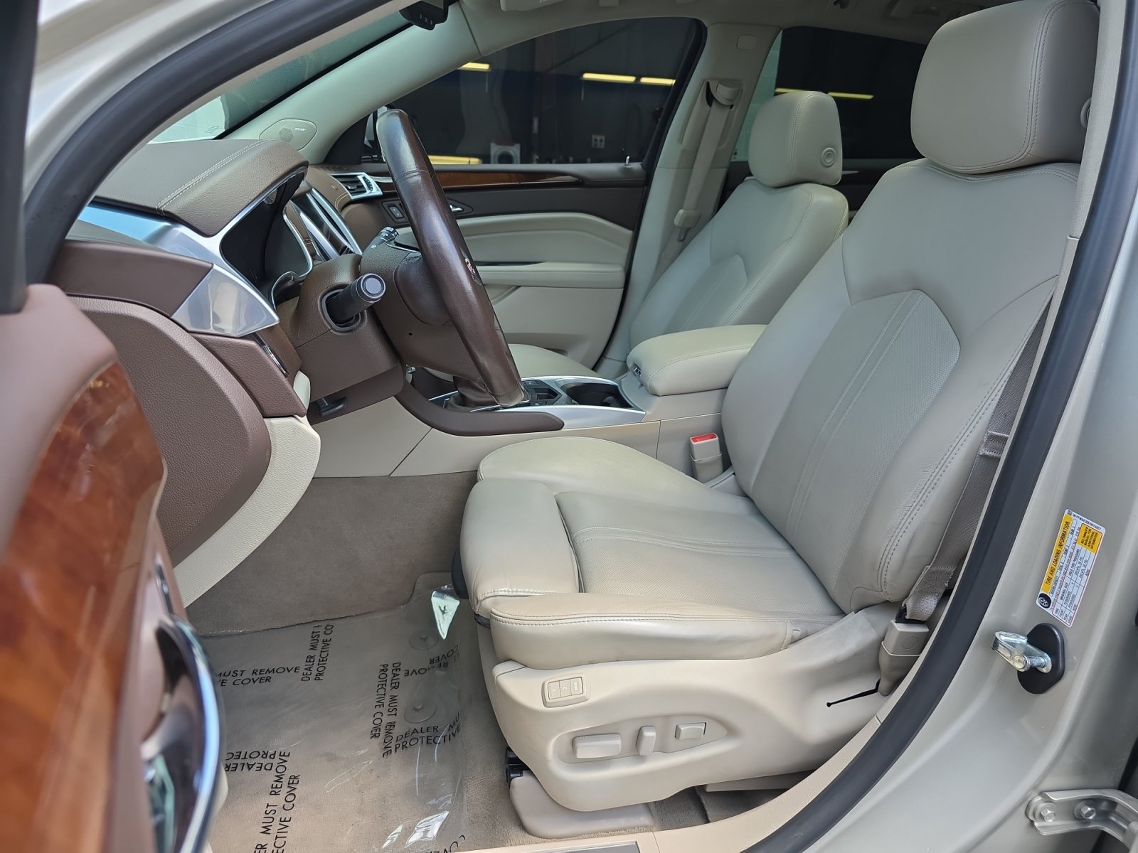 Used 2014 Cadillac SRX Premium AWD/4WD image 11