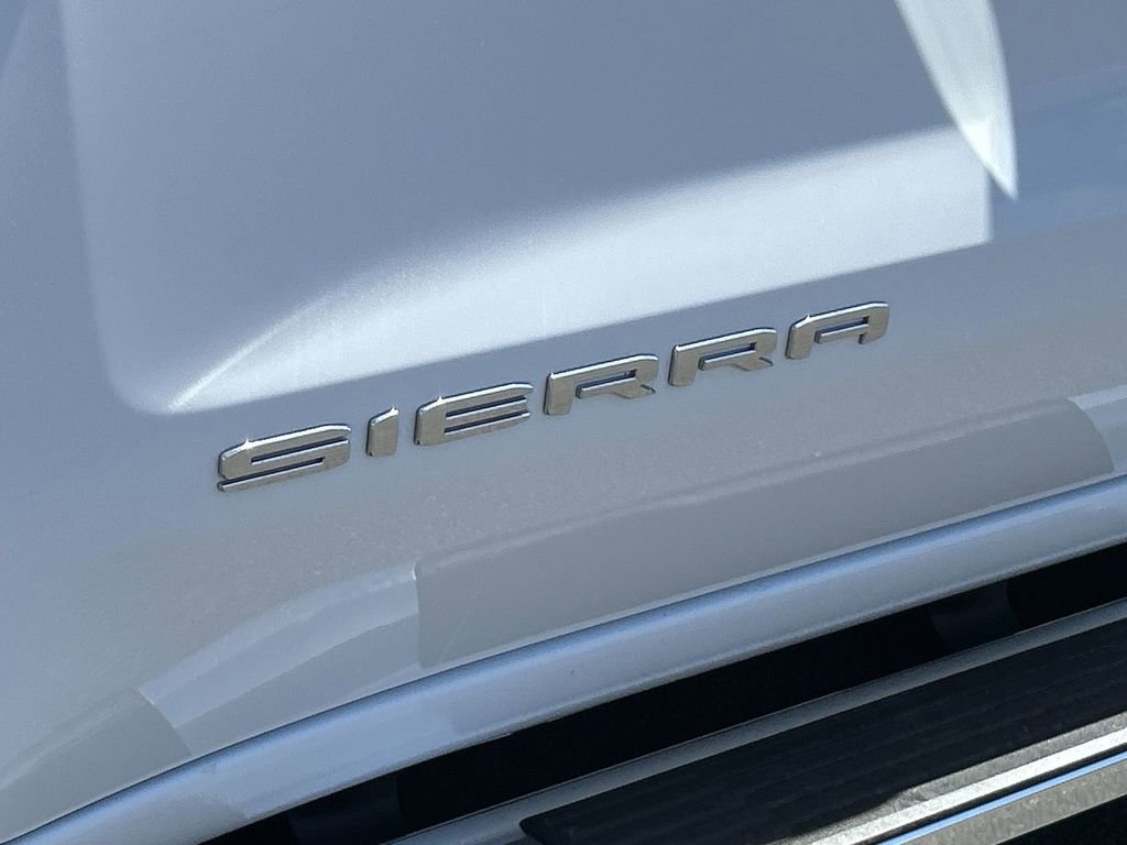 Used 2025 GMC Sierra 1500 SLT w/ SLT Premium Plus Package AWD/4WD image 31