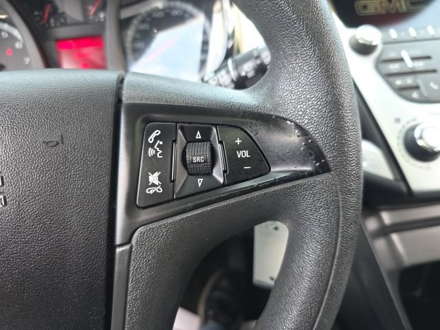 Used 2015 GMC Terrain SLE FWD image 18