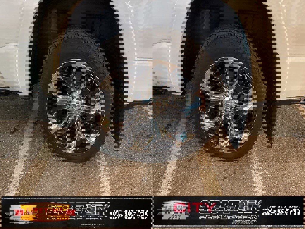 Used 2019 RAM 1500 Limited image 23