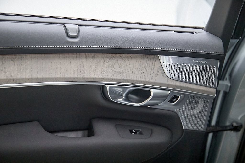 New 2026 Volvo XC90 B6 Ultra w/ Lounge Package image 21