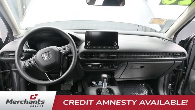 Used 2023 Honda HR-V LX image 15