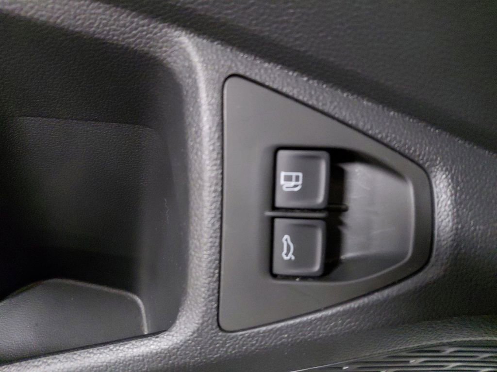 Used 2024 Volkswagen Jetta Sport image 23