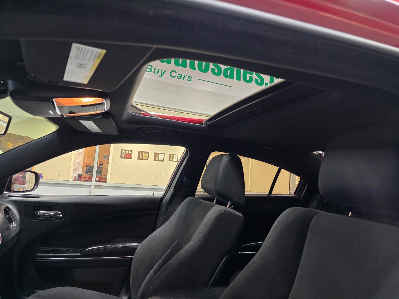 Used 2014 Dodge Charger SXT image 37
