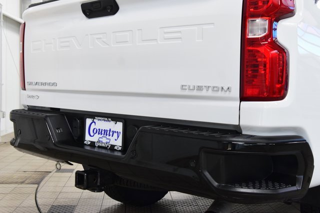 Used 2024 Chevrolet Silverado 2500 Custom w/ Custom Value Package image 22
