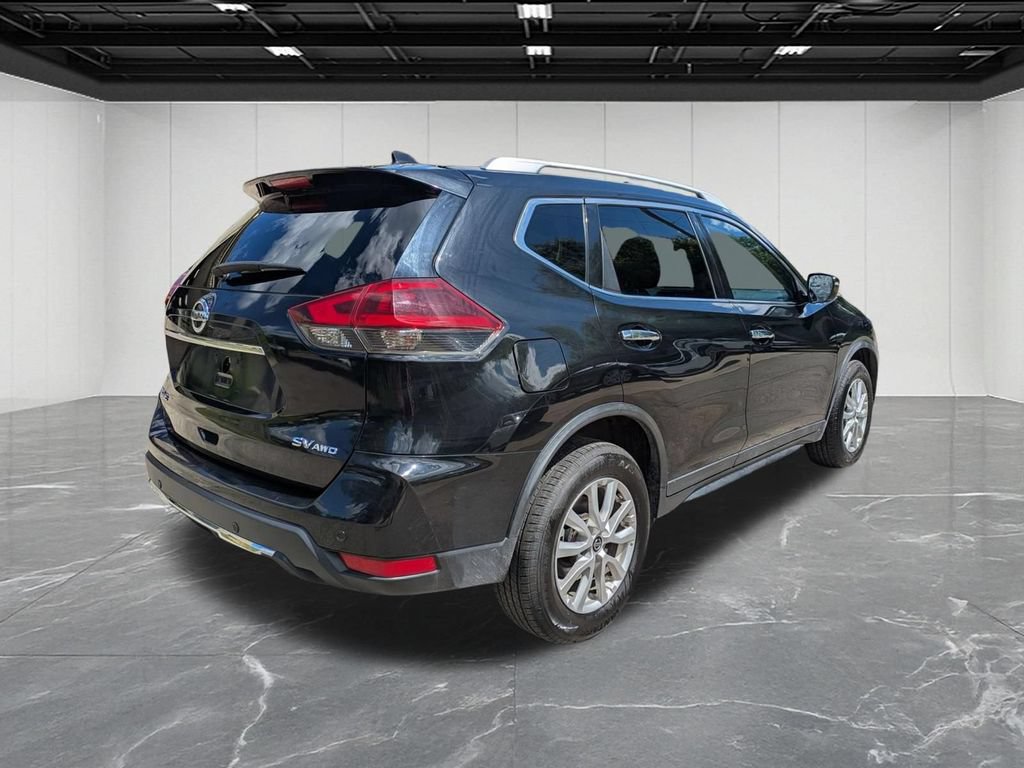 Used 2020 Nissan Rogue SV AWD/4WD image 5