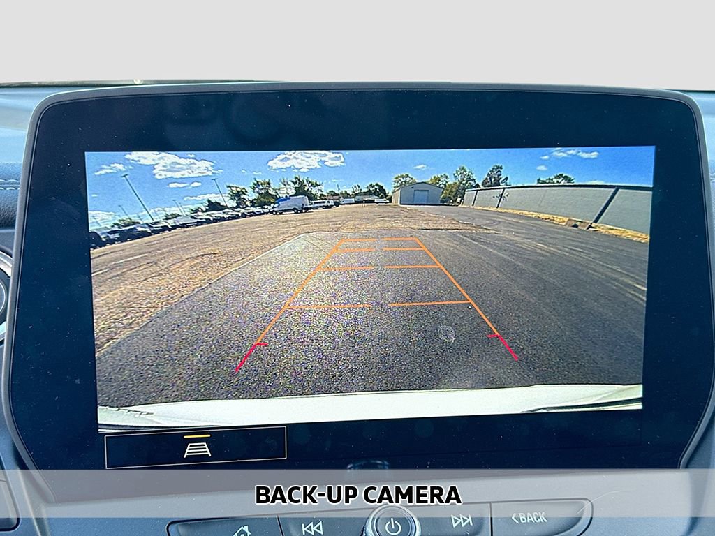 Used 2023 Chevrolet Blazer LT w/ Driver Confidence Package image 3