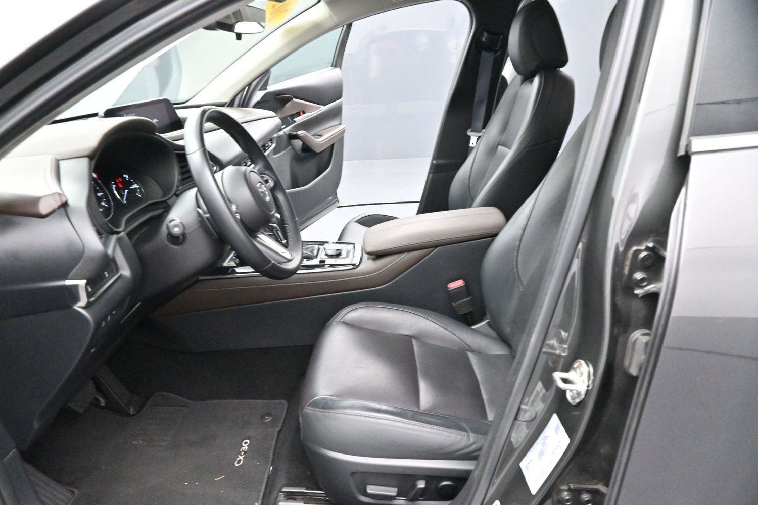 Used 2021 MAZDA CX-30 FWD 2.5 S w/ Premium Package image 13