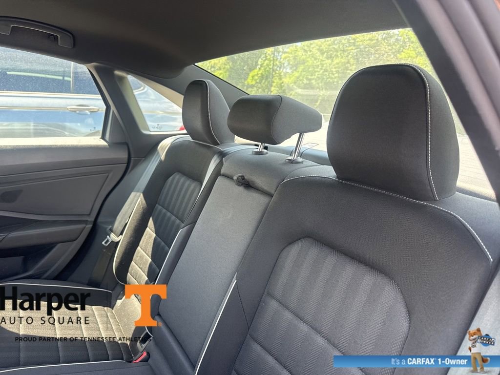 Used 2024 Volkswagen Jetta Sport image 10