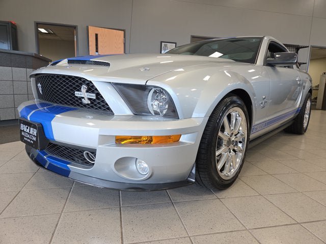 Used 2009 Ford Mustang Shelby GT500 RWD image 2