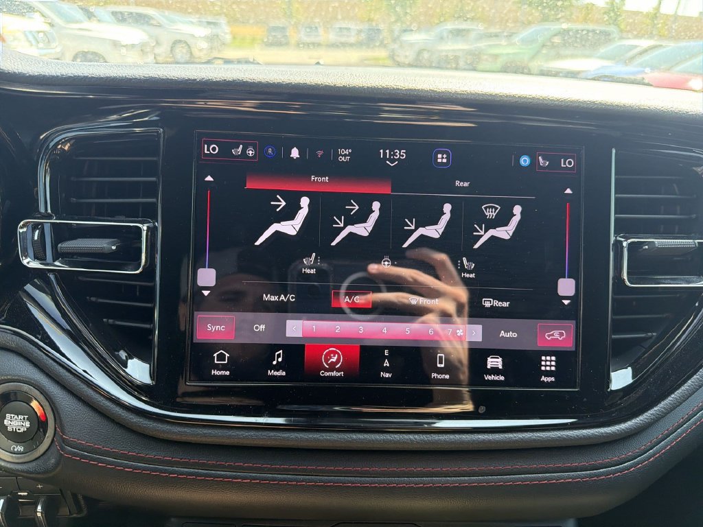 Used 2023 Dodge Durango GT AWD/4WD image 12