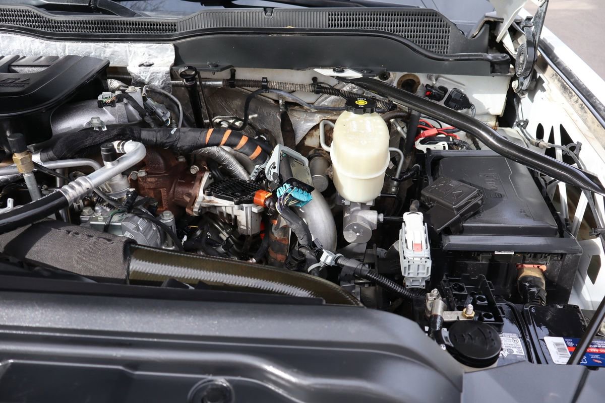 Used 2016 Chevrolet Silverado 2500 W/T image 38