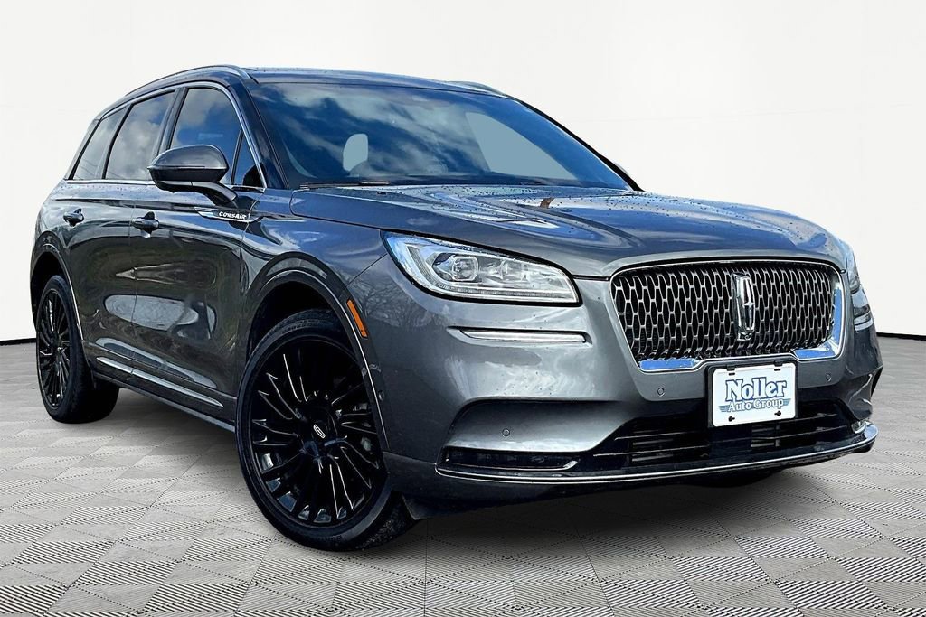 Used 2022 Lincoln Corsair Reserve w/ Equipment Group 201A image 12