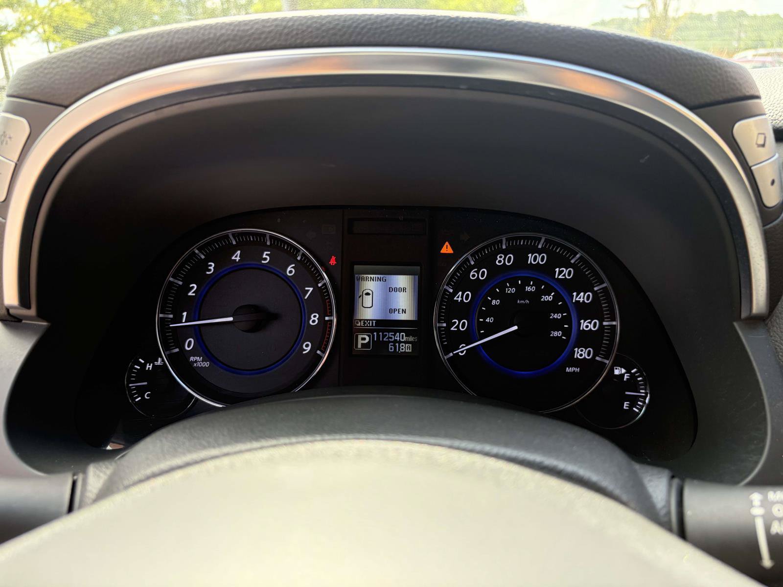 Used 2015 INFINITI QX70 AWD w/ Premium Package image 11