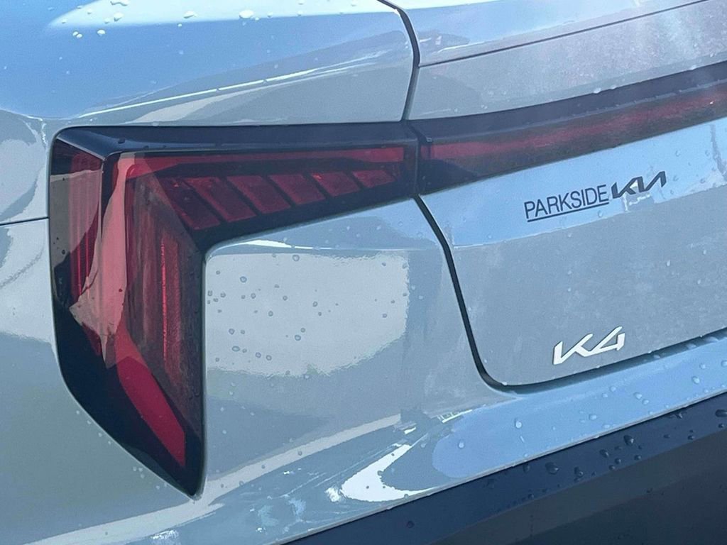 Certified 2025 Kia K4 LXS image 32