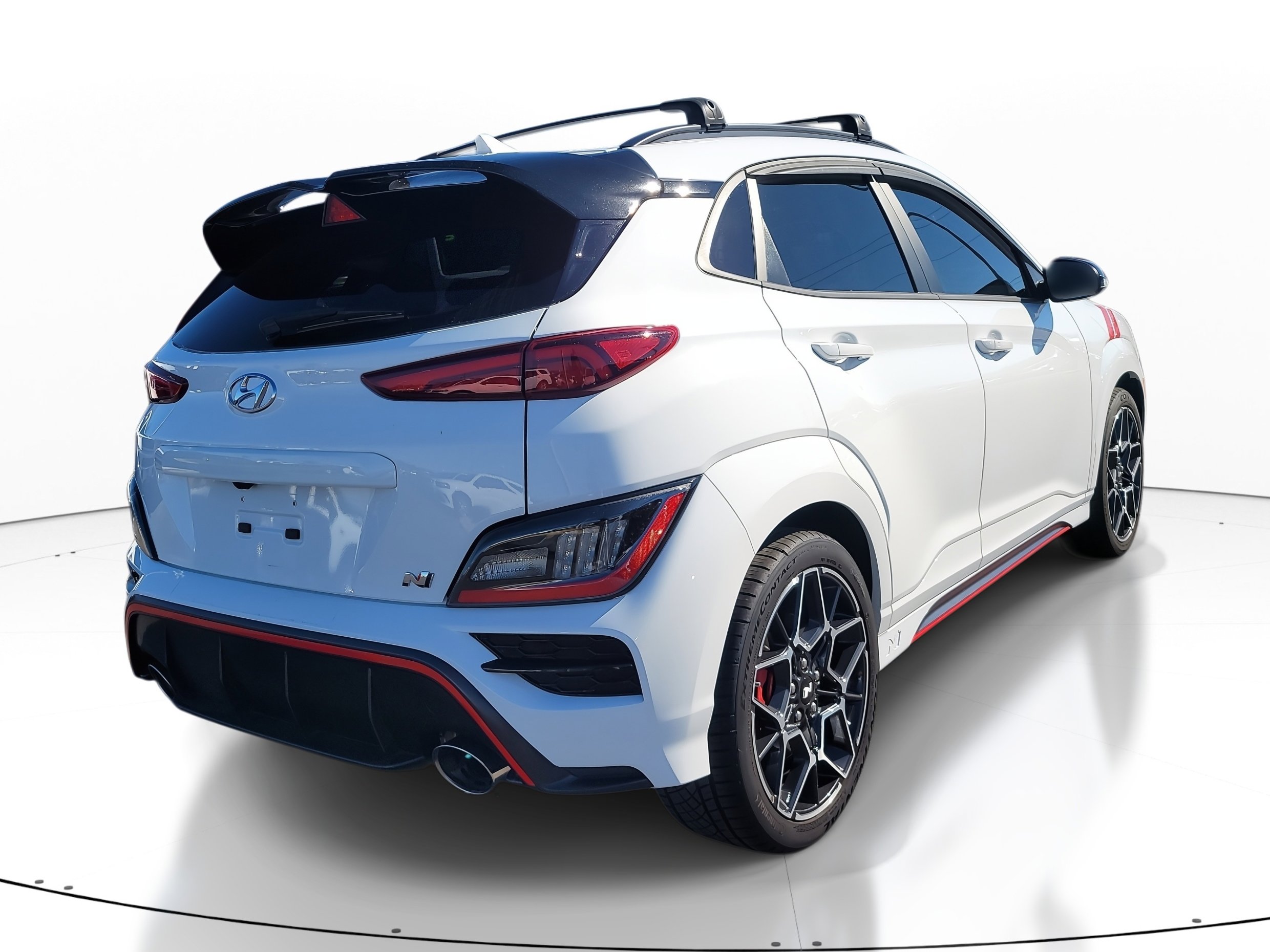 Used 2022 Hyundai Kona N image 4