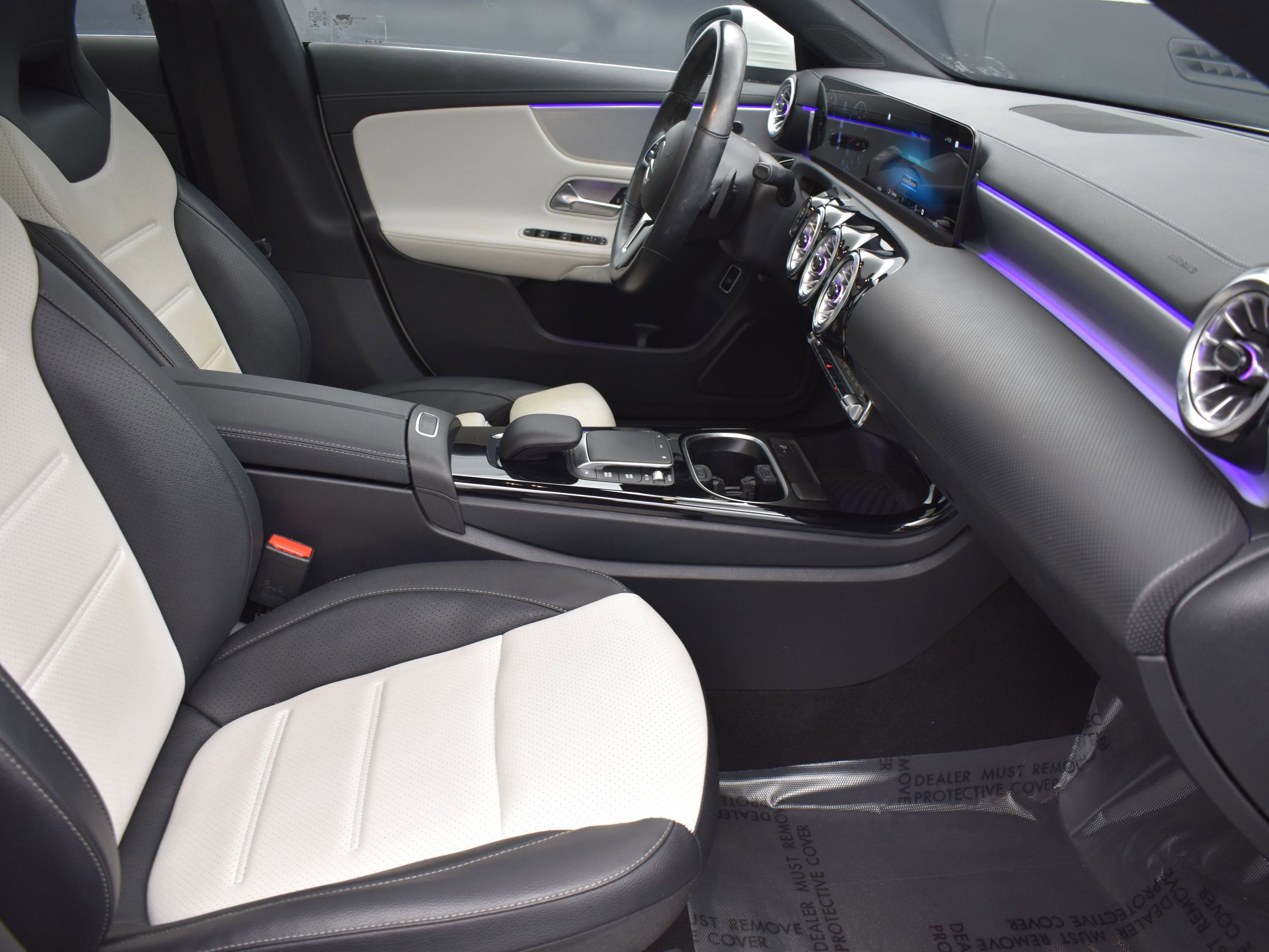 Used 2022 Mercedes-Benz CLA 250 4MATIC w/ AMG Line image 17