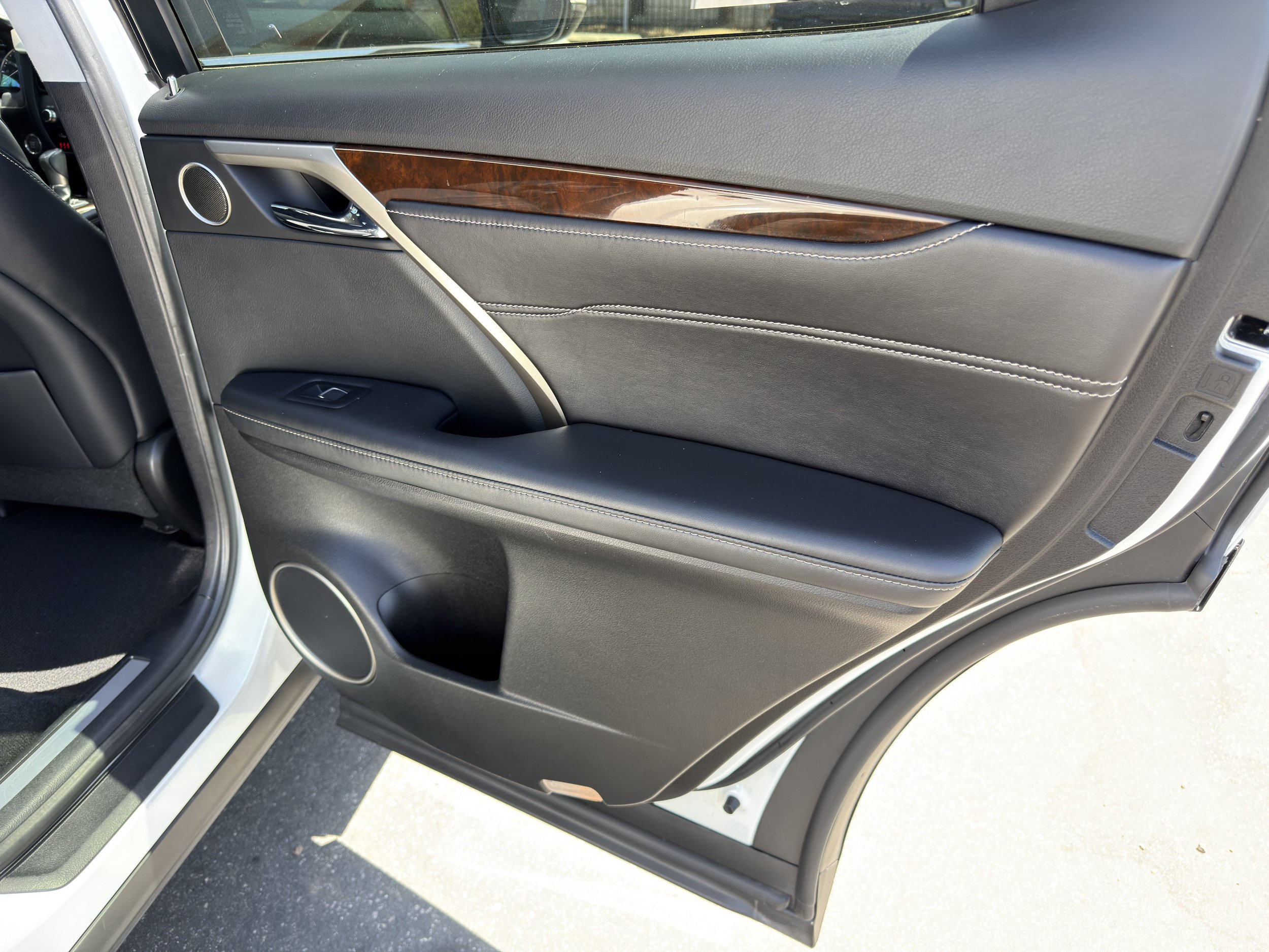 Used 2017 Lexus RX 350 FWD w/ Premium Package image 13