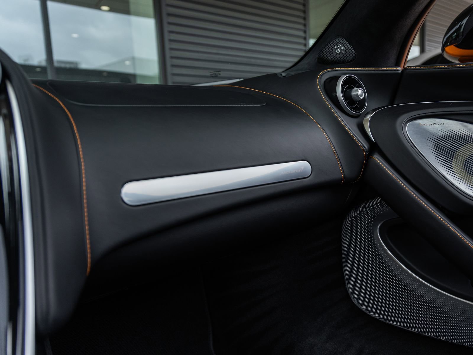 Used 2026 McLaren GTS RWD image 39