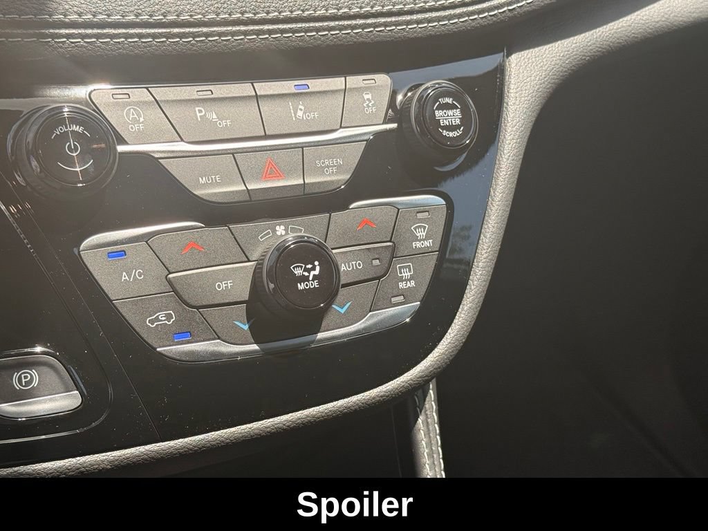 New 2027 Chrysler Pacifica Select FWD image 15