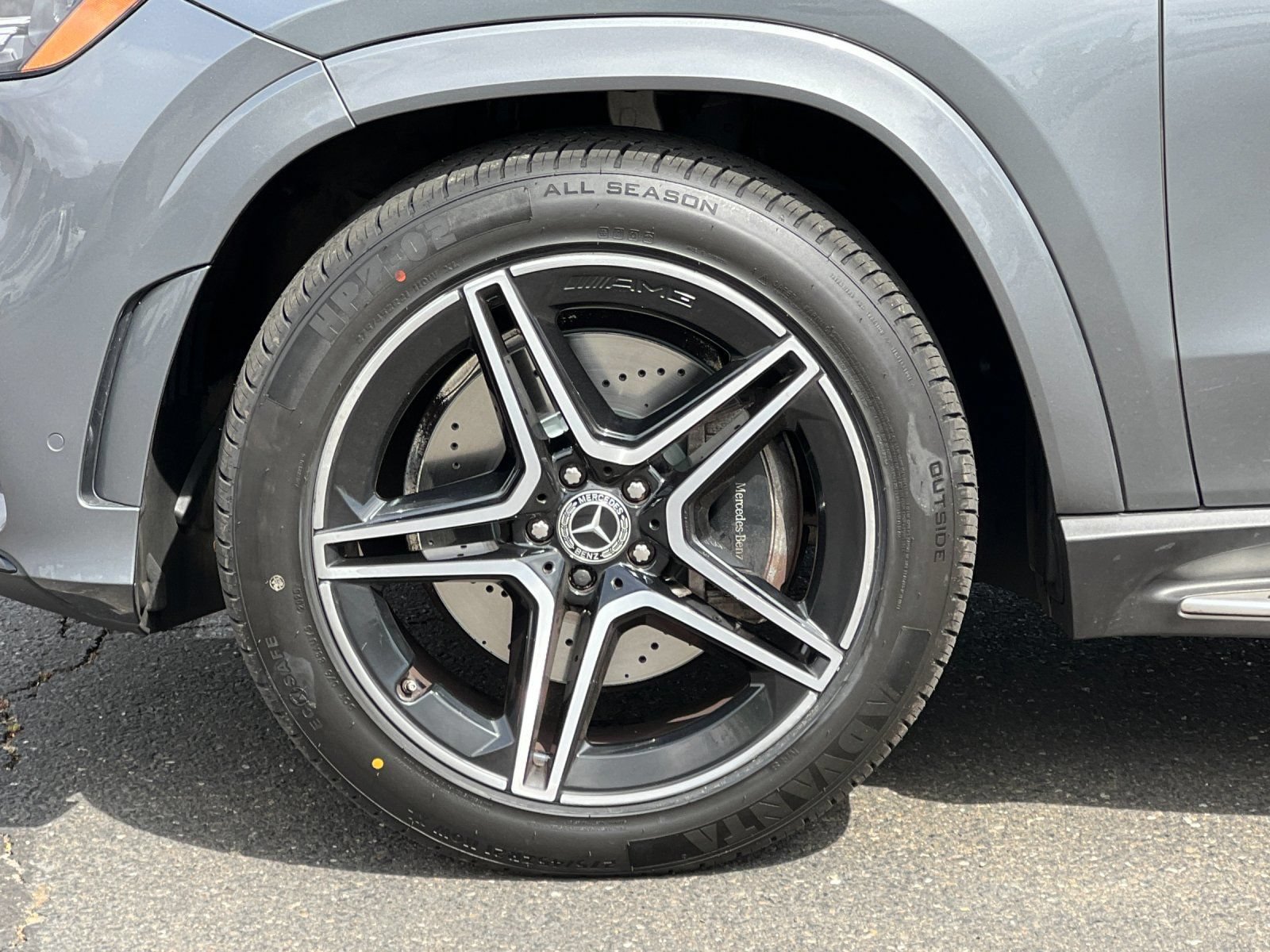Used 2022 Mercedes-Benz GLS 450 4MATIC image 26