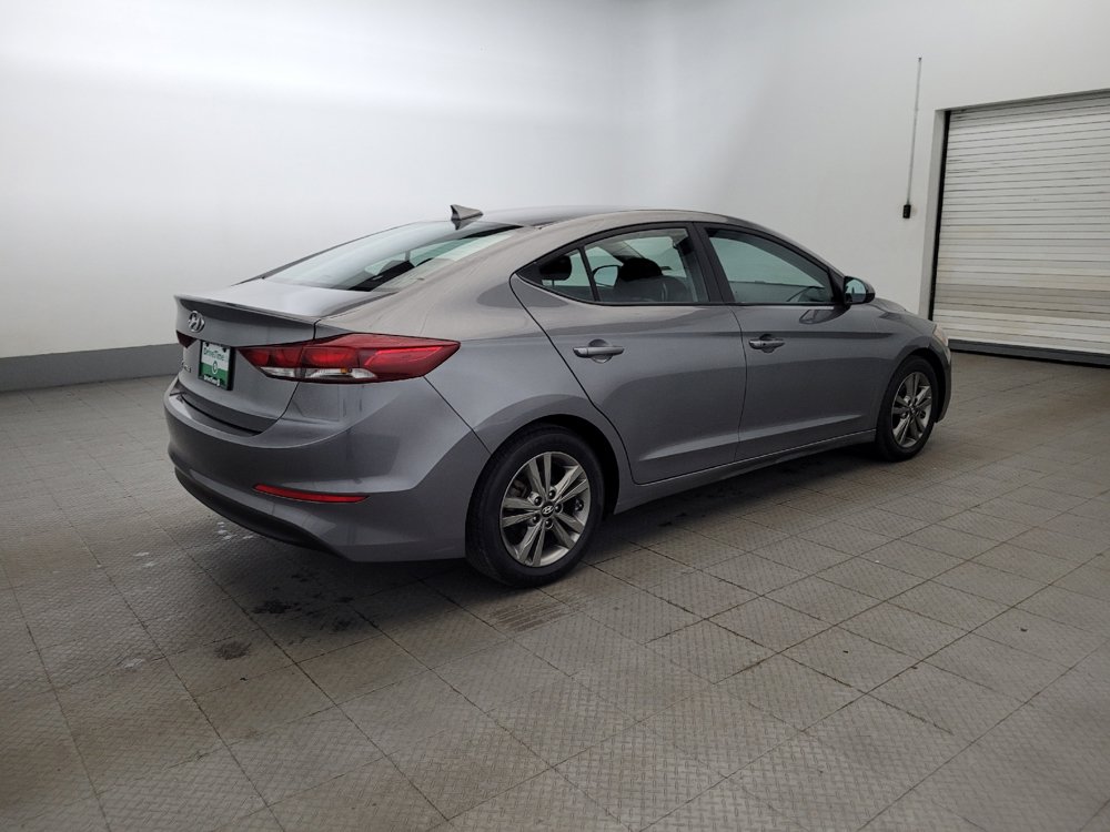 Used 2018 Hyundai Elantra Value Edition FWD image 10