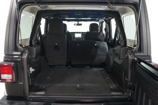 Used 2023 Jeep Wrangler Willys image 33