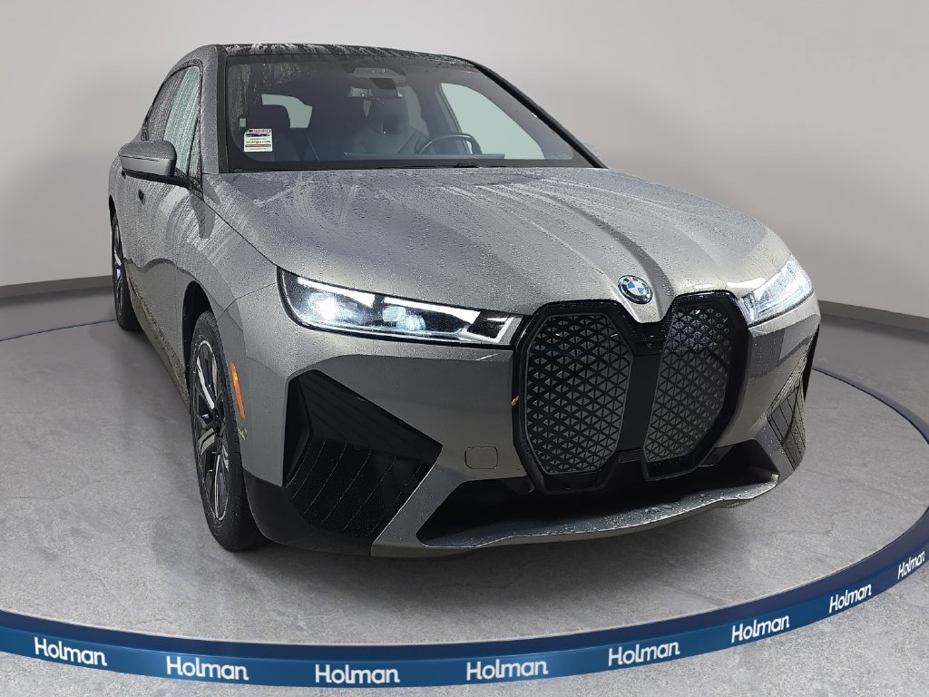 Certified 2024 BMW iX xDrive50 w/ Premium Package AWD/4WD image 3