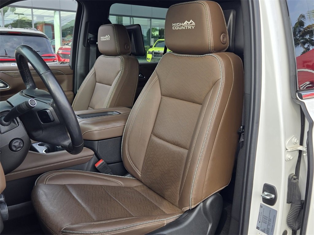 Used 2021 Chevrolet Tahoe High Country image 11