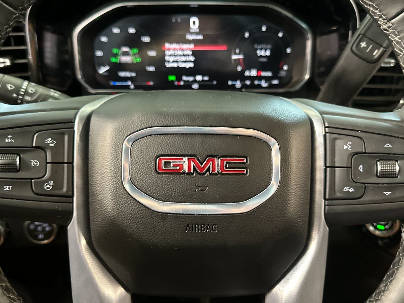 Used 2026 GMC Sierra 1500 SLT AWD/4WD image 24