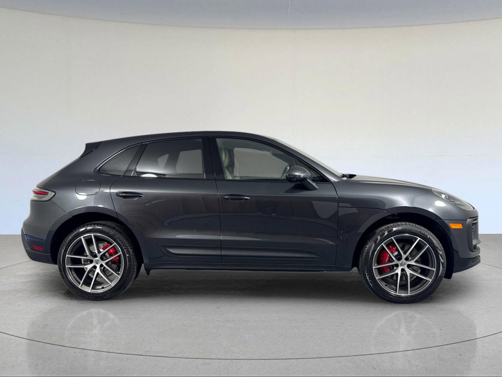 New 2026 Porsche Macan S AWD/4WD image 9