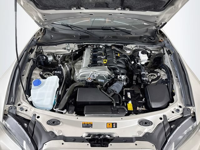 Used 2023 MAZDA MX-5 Miata Grand Touring RWD image 24
