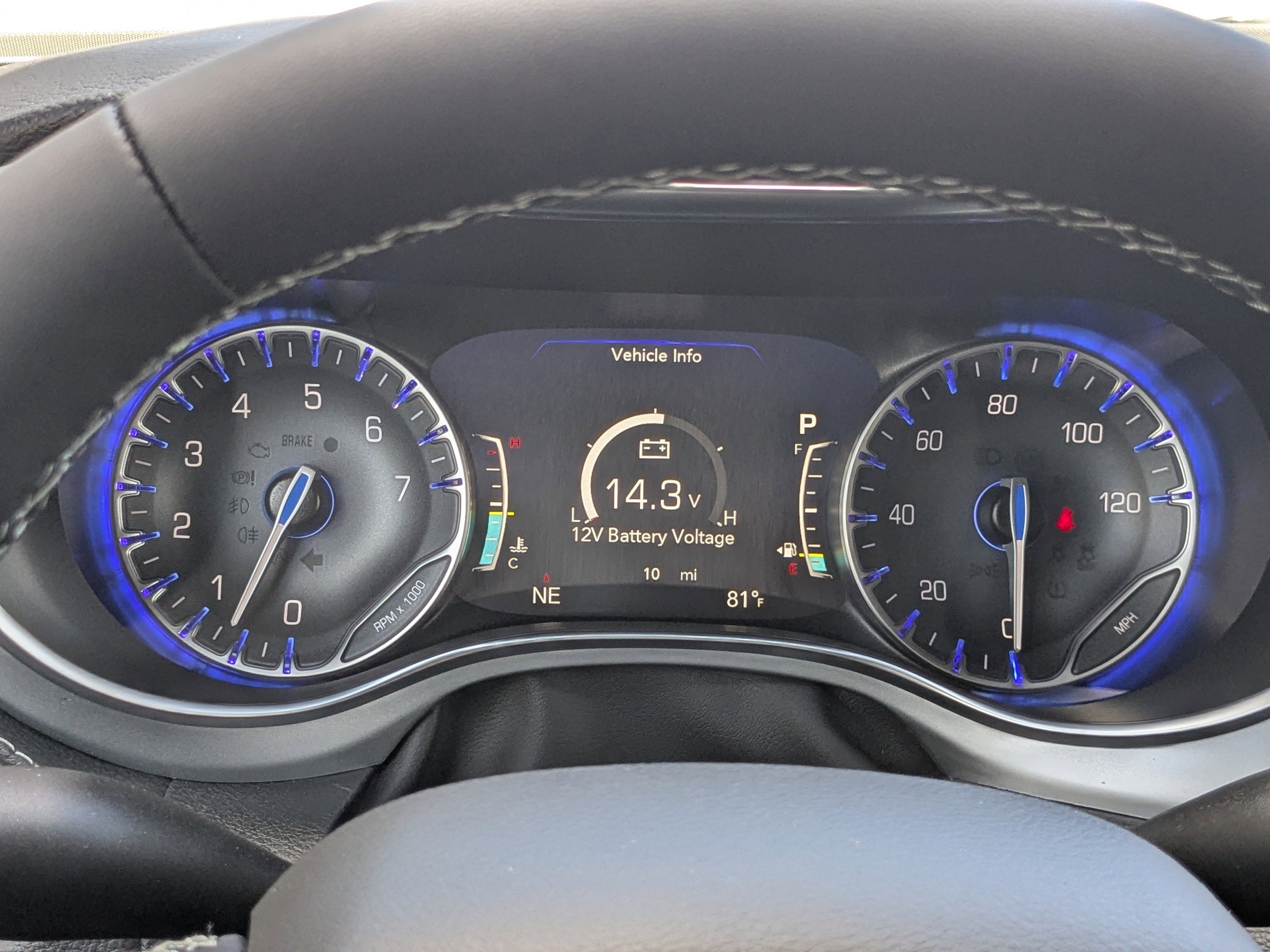 New 2026 Chrysler Pacifica Limited image 27